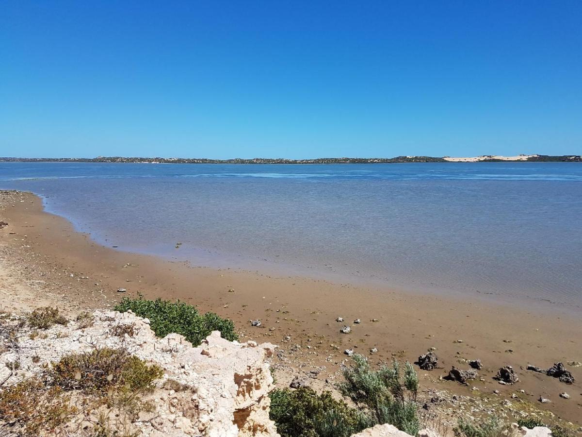 Coorong Cabins Meningie Exteriör bild